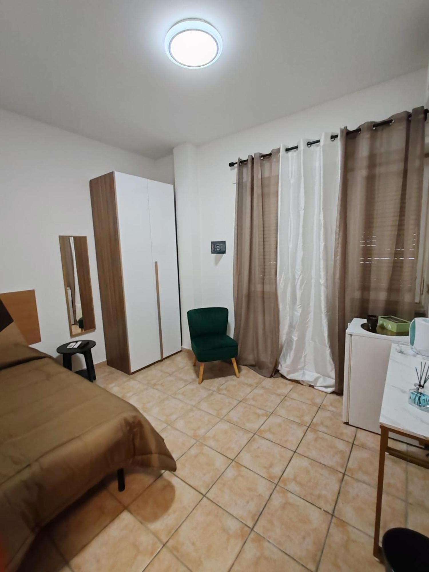 B&B Piazza Ragusa โรม ภายนอก รูปภาพ