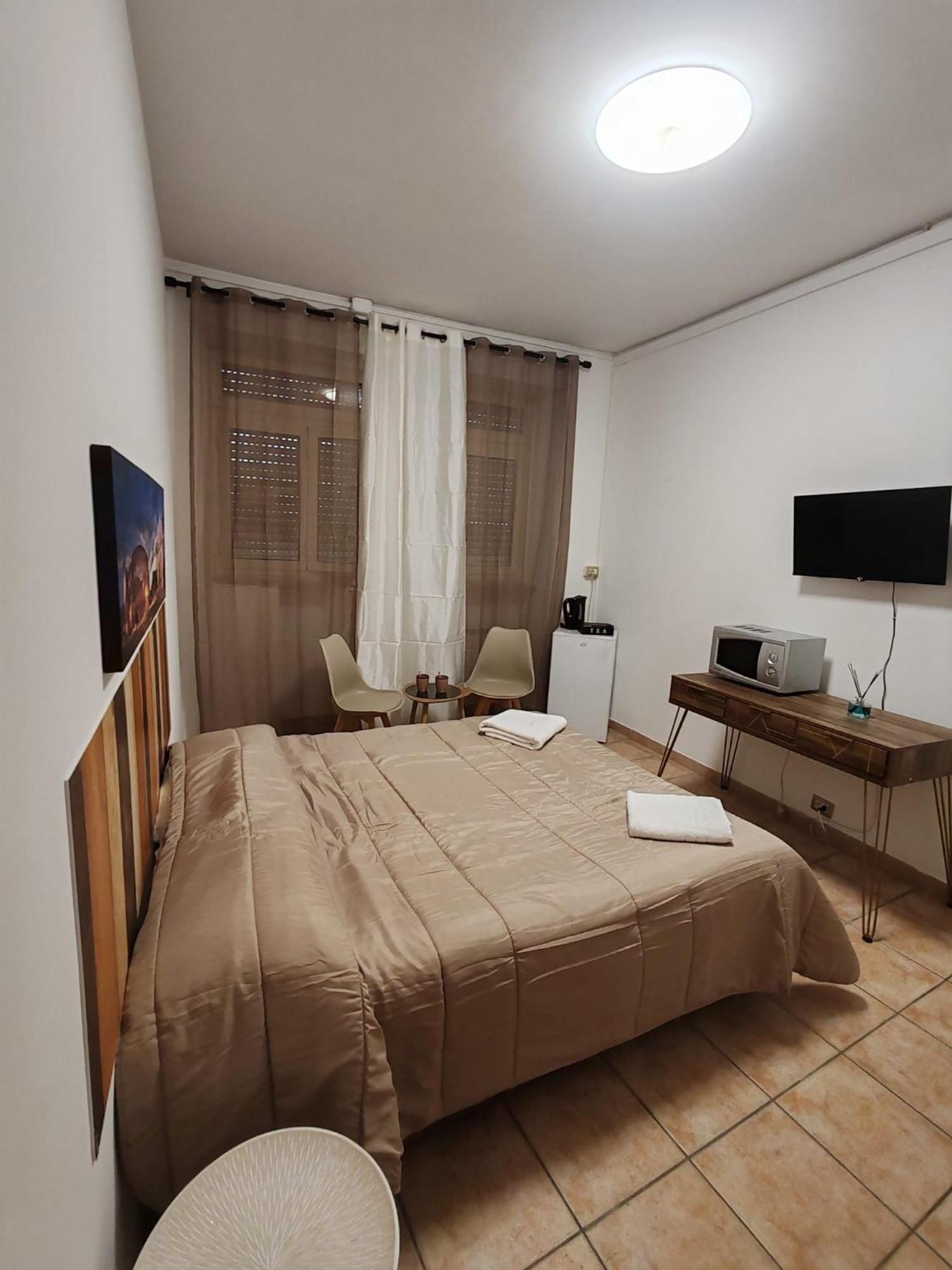 B&B Piazza Ragusa โรม ภายนอก รูปภาพ