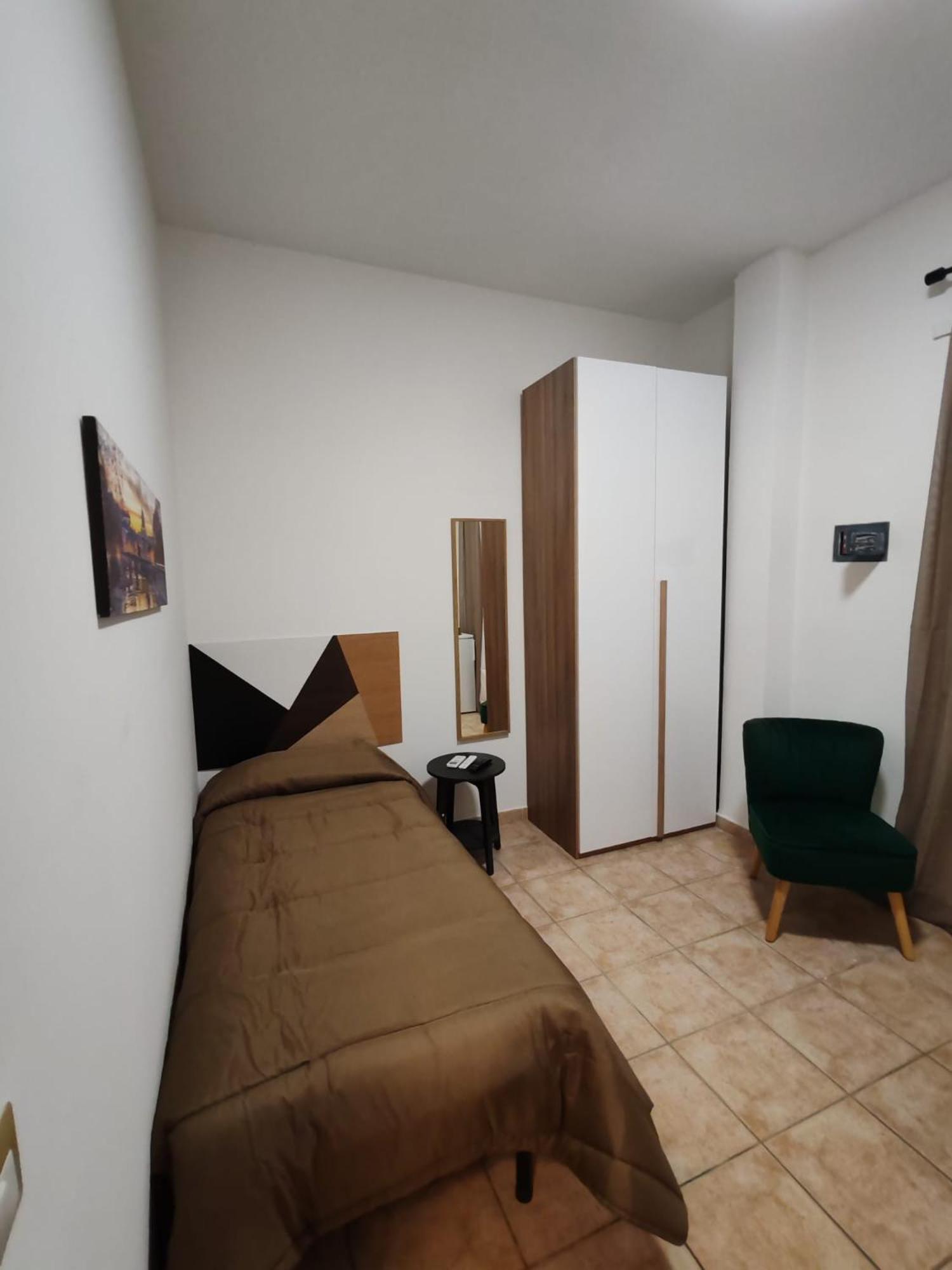 B&B Piazza Ragusa โรม ภายนอก รูปภาพ
