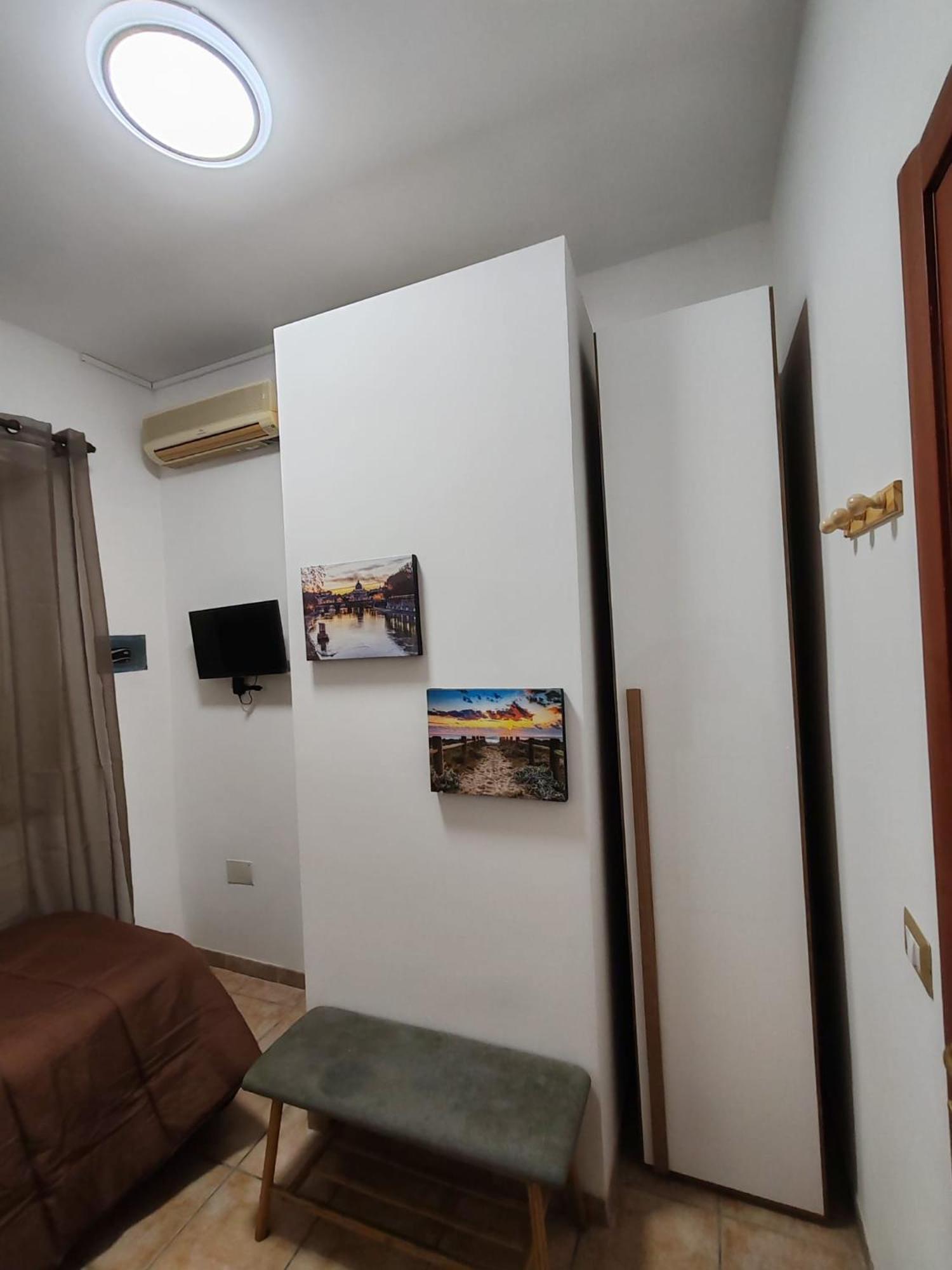 B&B Piazza Ragusa โรม ภายนอก รูปภาพ
