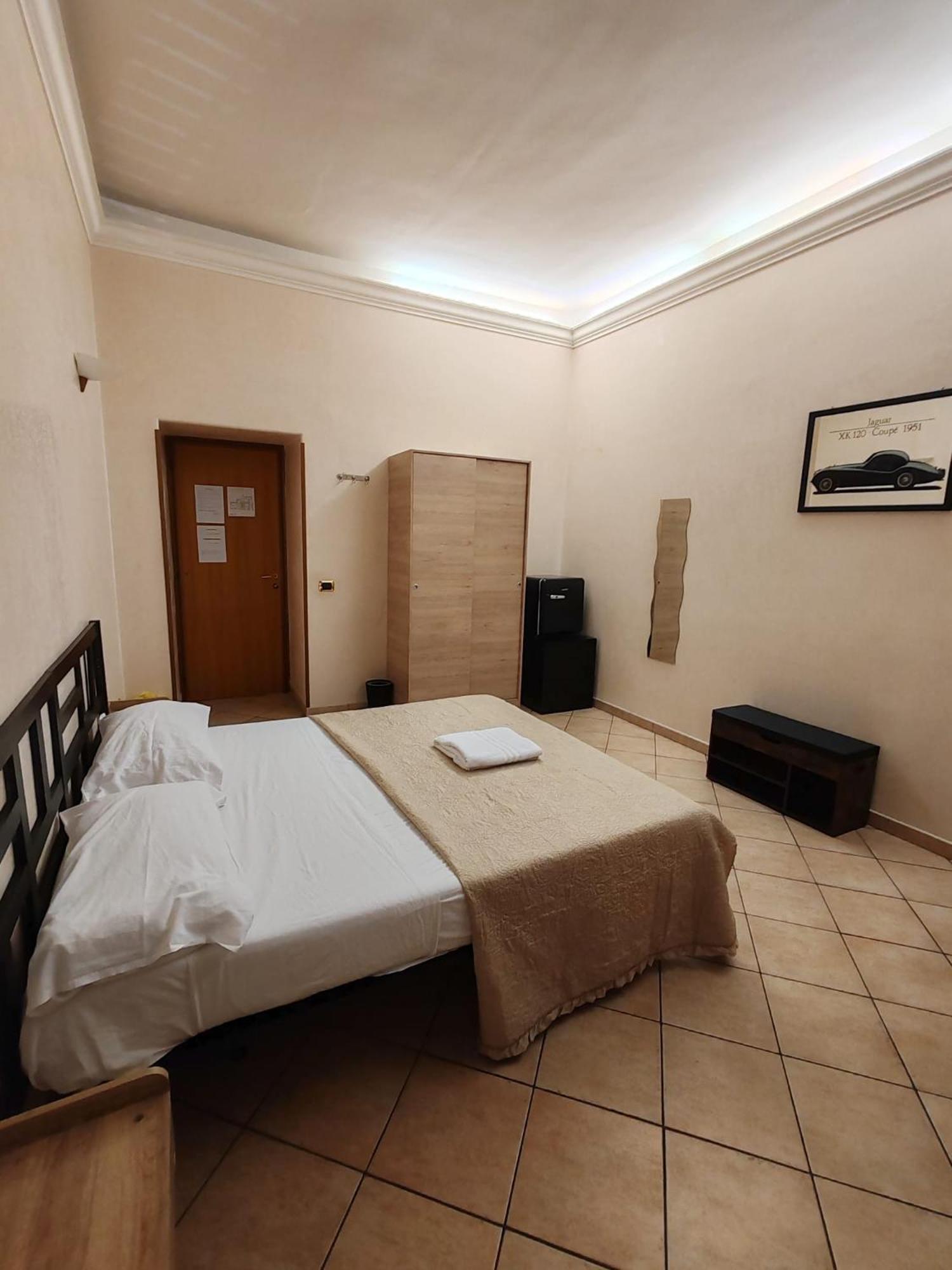 B&B Piazza Ragusa โรม ภายนอก รูปภาพ