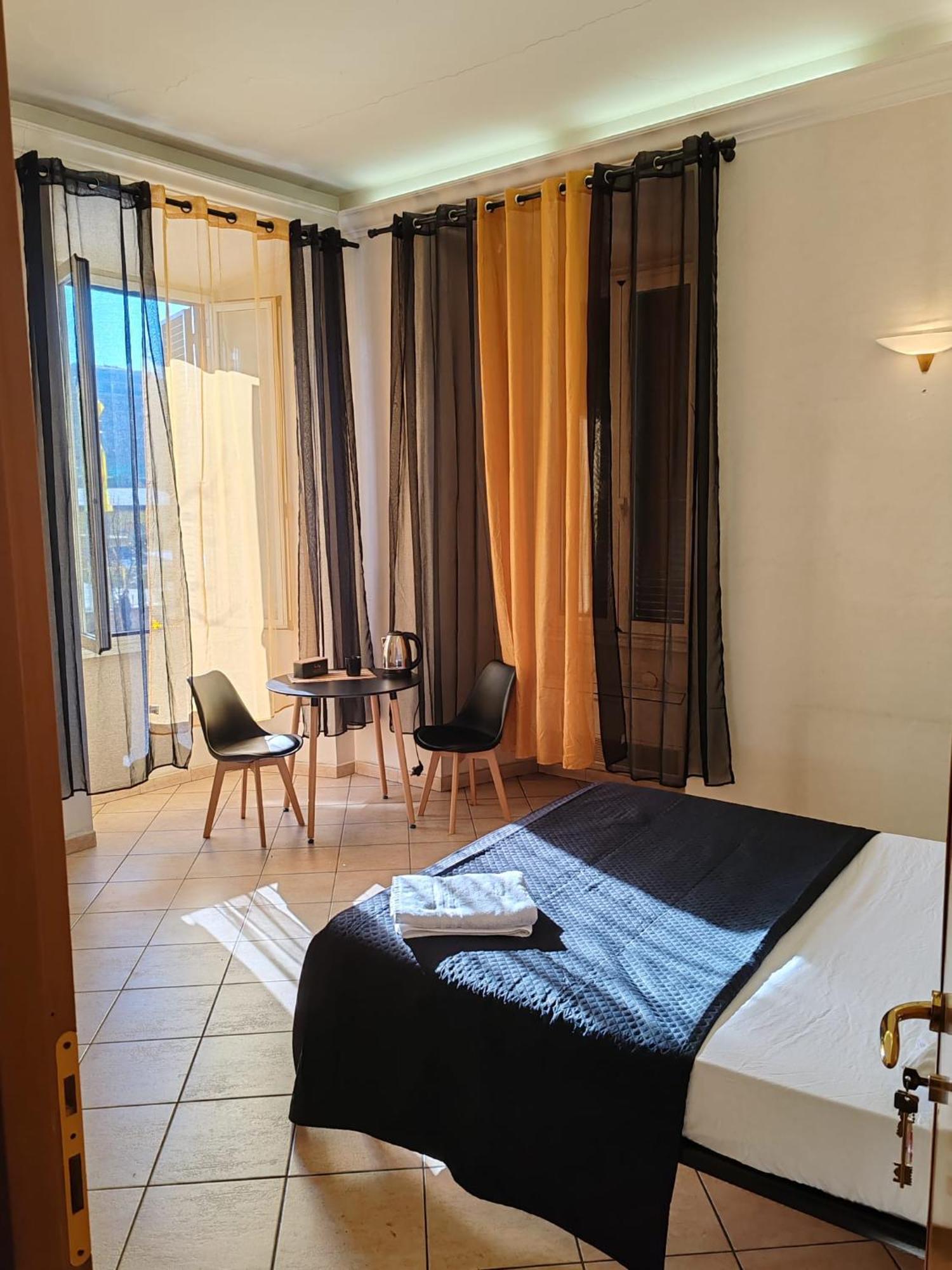 B&B Piazza Ragusa โรม ภายนอก รูปภาพ