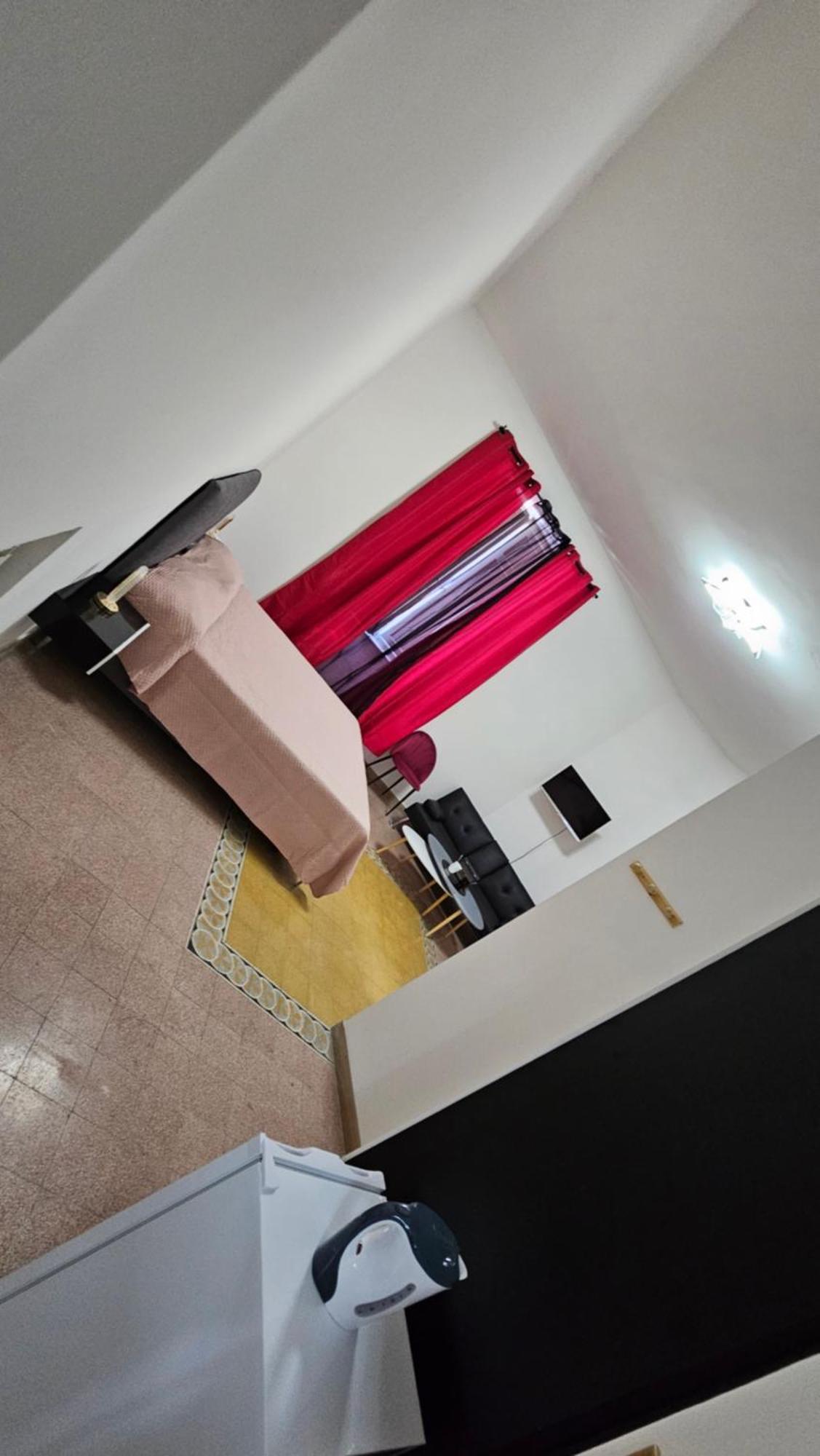 B&B Piazza Ragusa โรม ภายนอก รูปภาพ